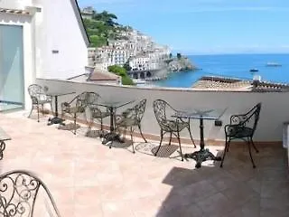 Hotel Croce Di Amalfi