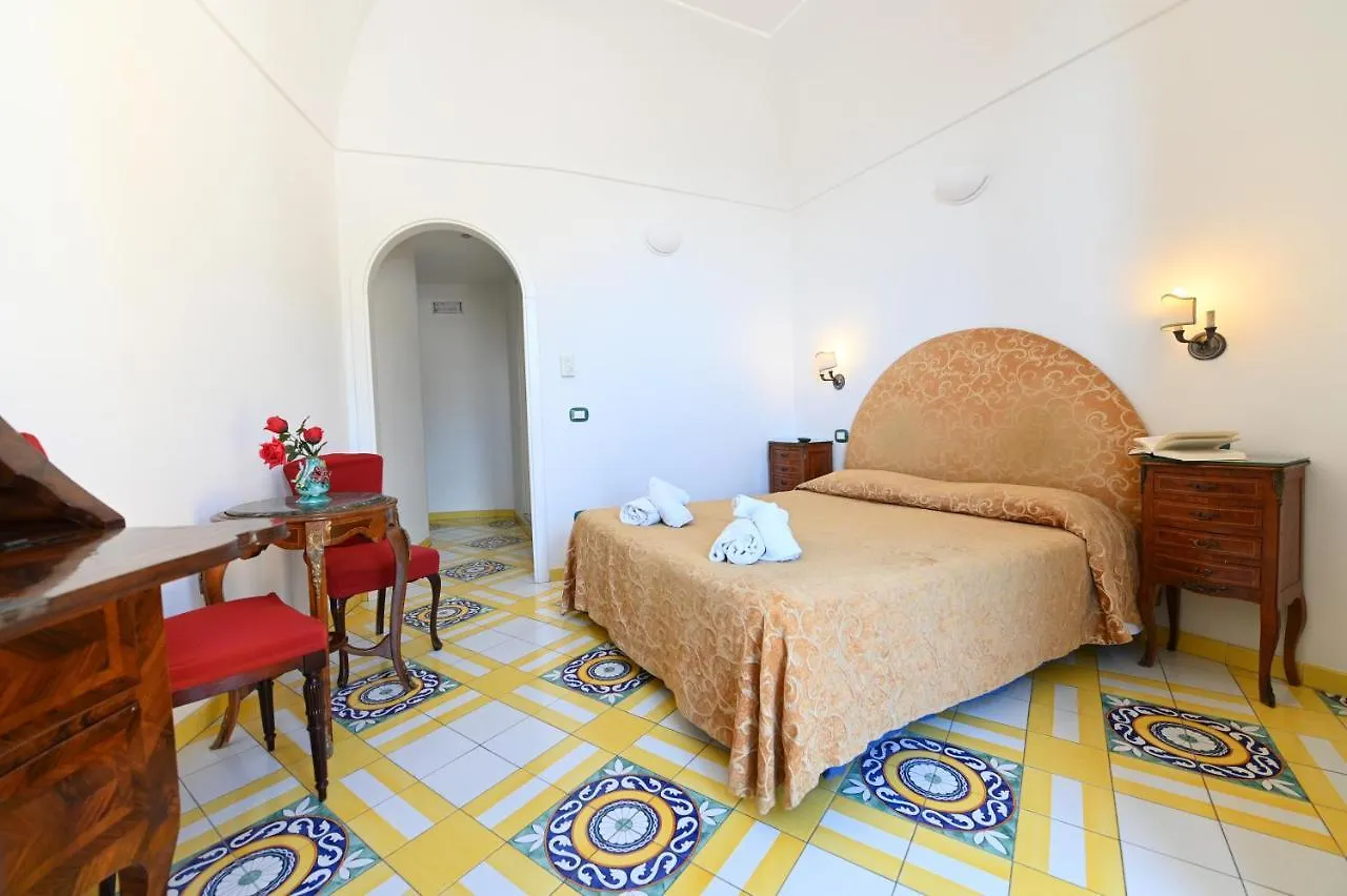 Hotel Croce Di Amalfi