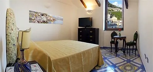 Hotel Croce Di Amalfi 3*,