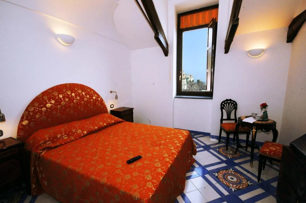 Hotel Croce Di Amalfi
